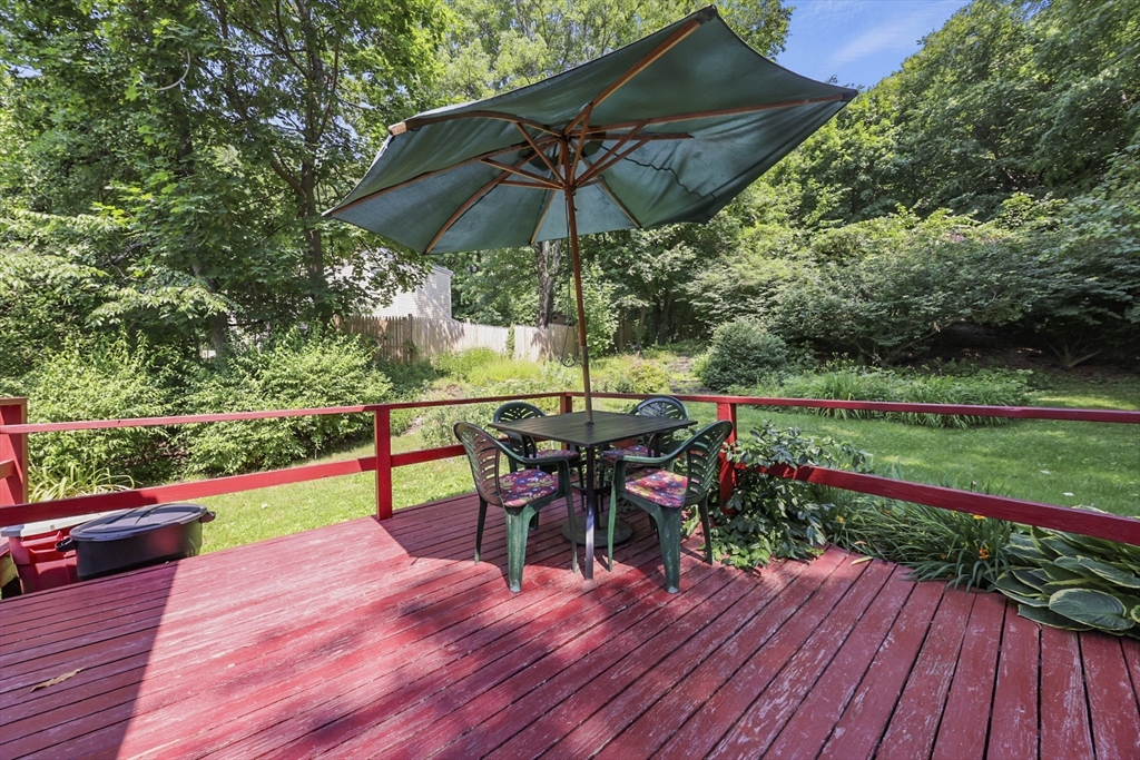 121 Day Street Property Photo 25