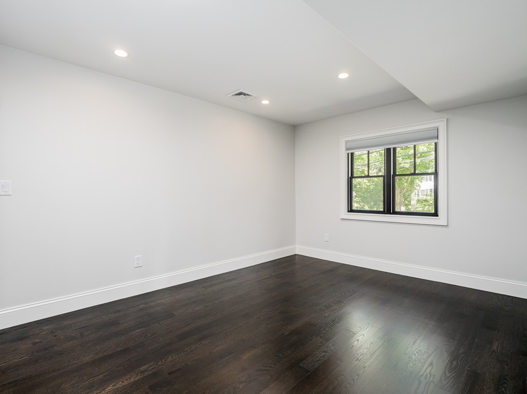 31 Heath St. # 2 Property Photo 19