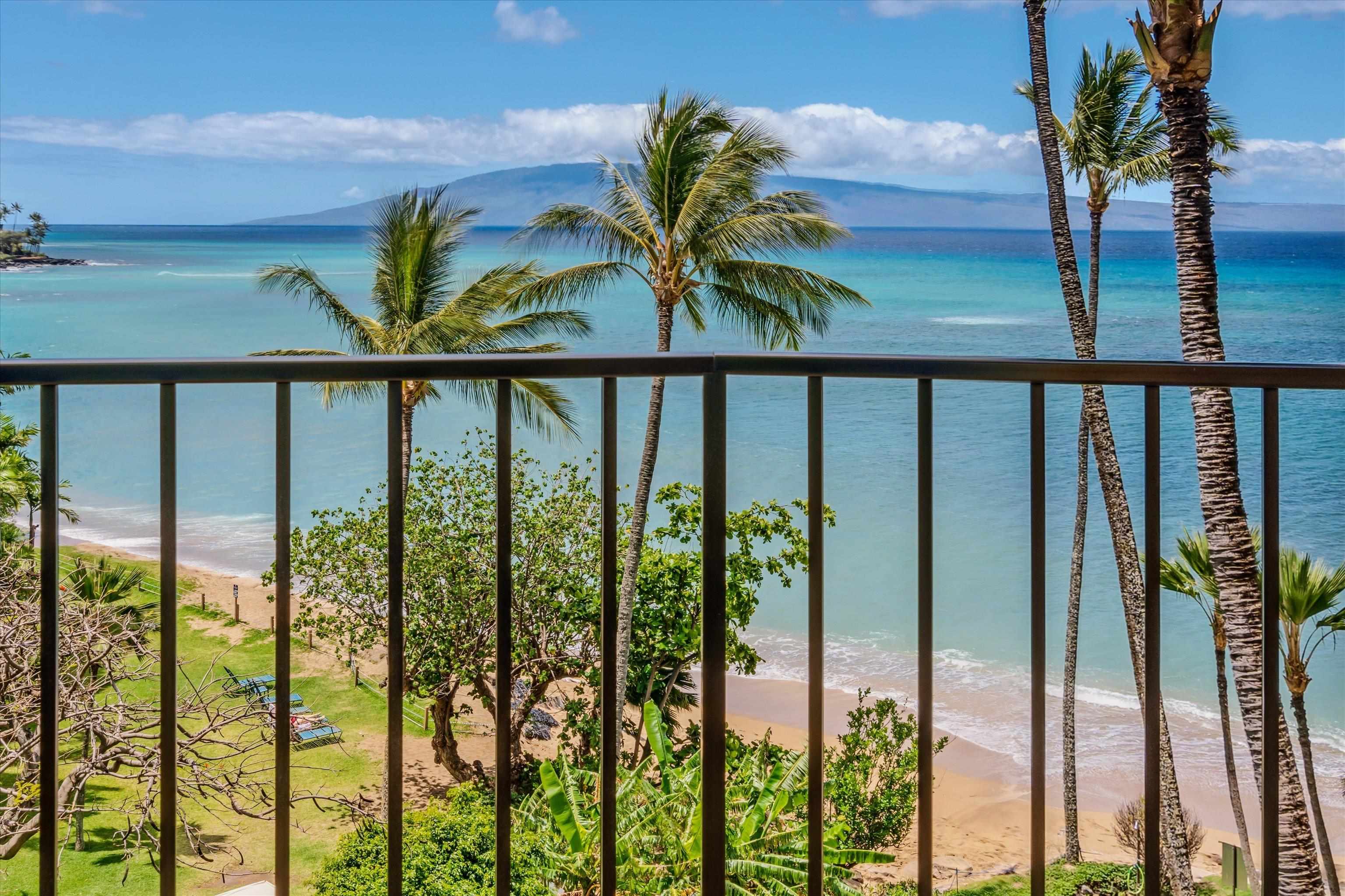 4327 Lower Honoapiilani Rd Property Photo 1