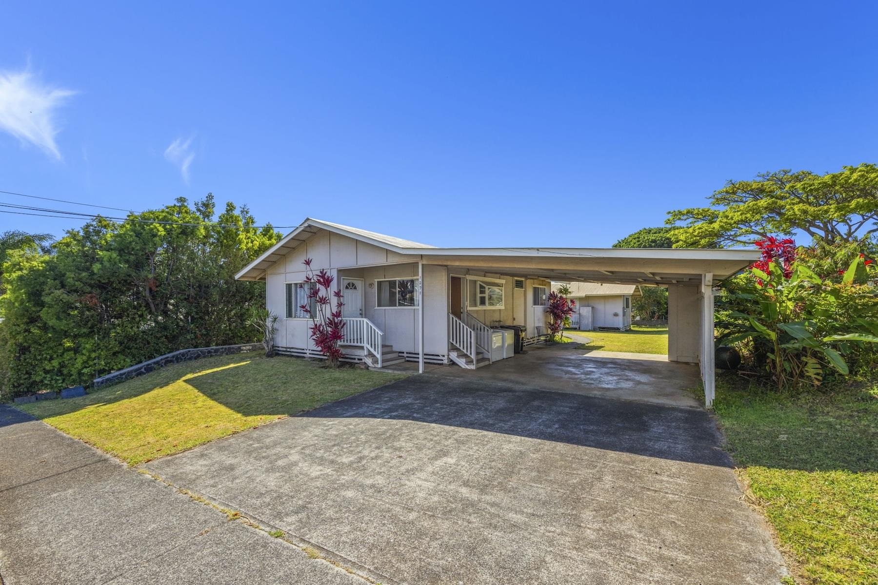 1091 Puana St Property Photo 1