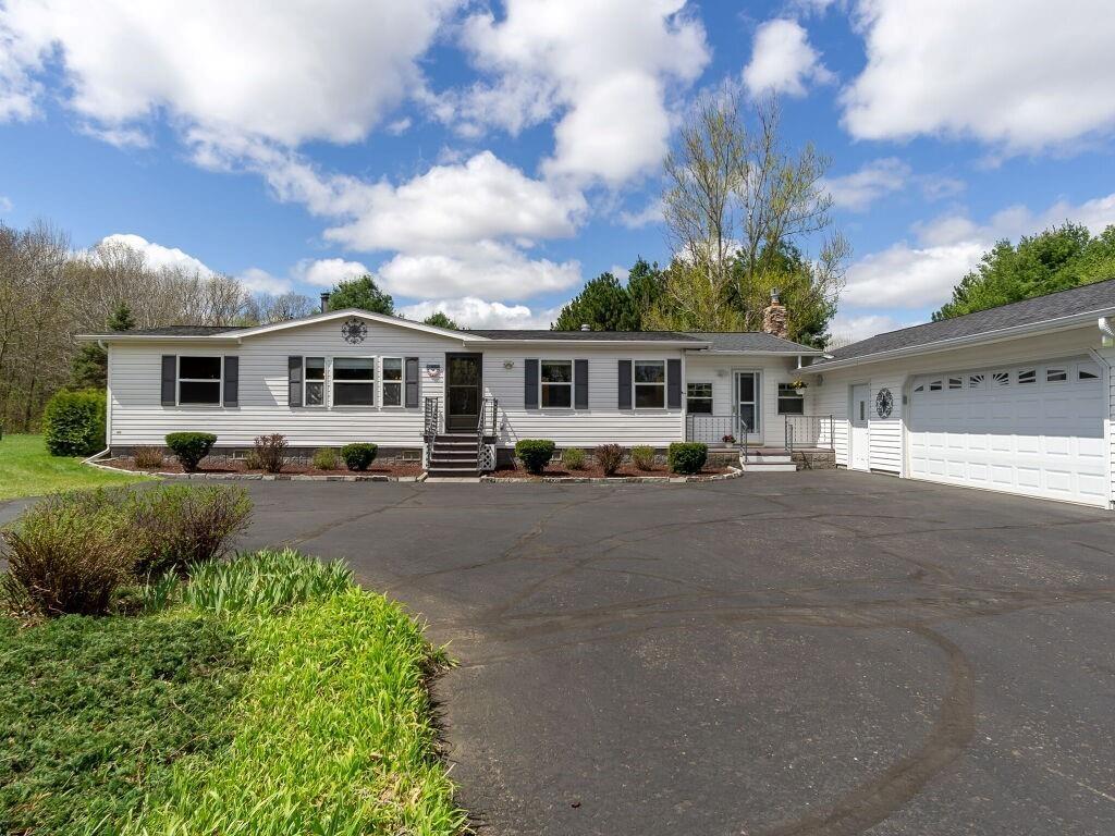 W2950 Hemlock Road Property Photo 1