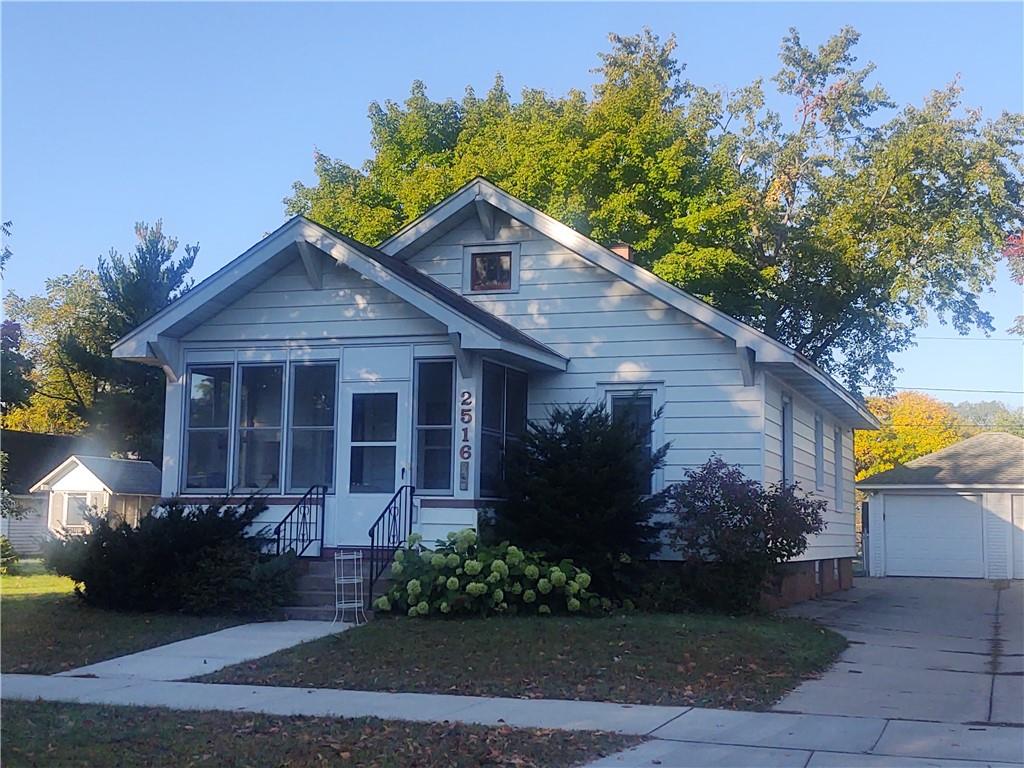 2516 5th Street Property Photo 1