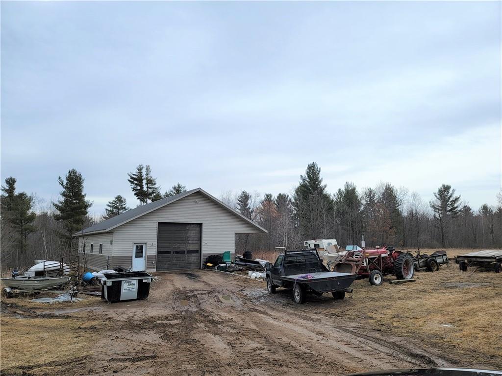 10153 250th Street Property Photo 1