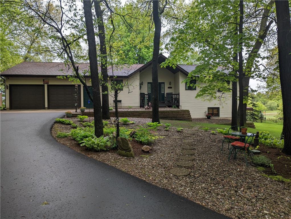3277 33rd Avenue Property Photo 1