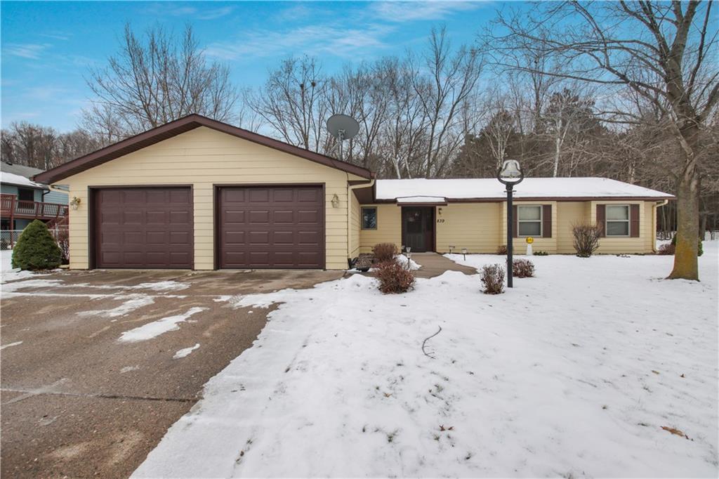 839 Summit Avenue Property Photo 1