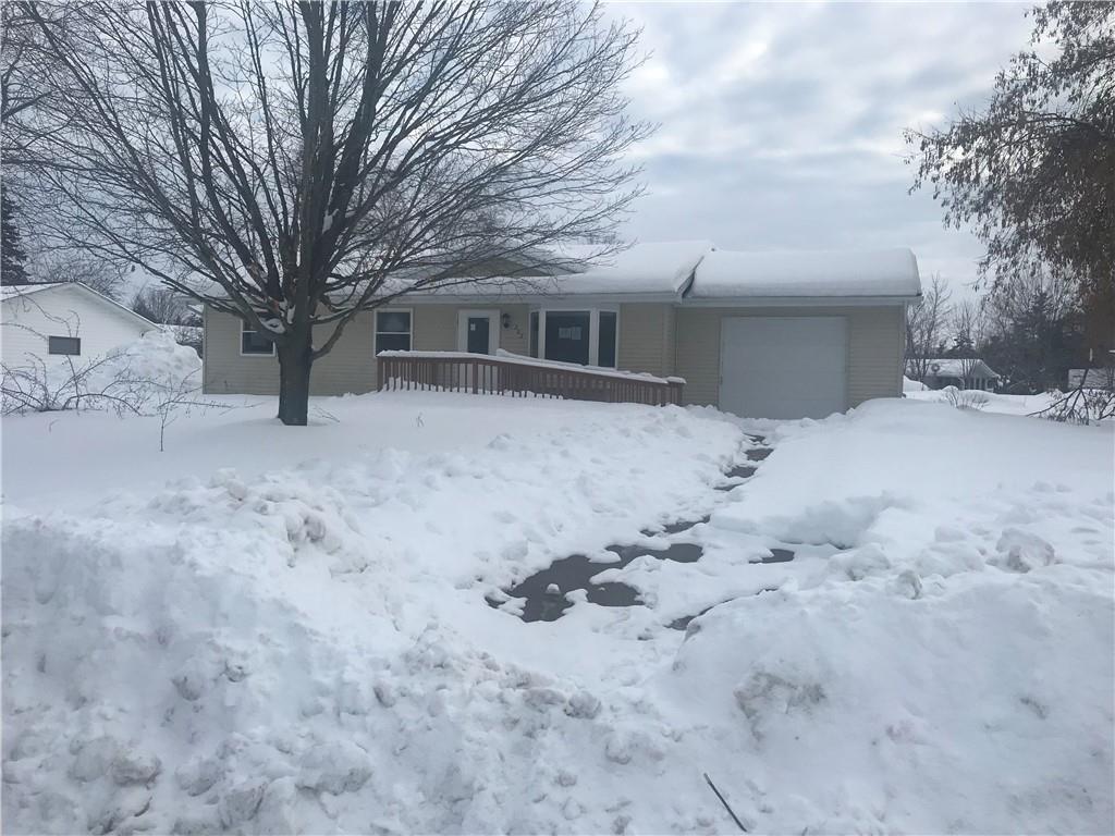 202 Maplewood Drive Property Photo 1