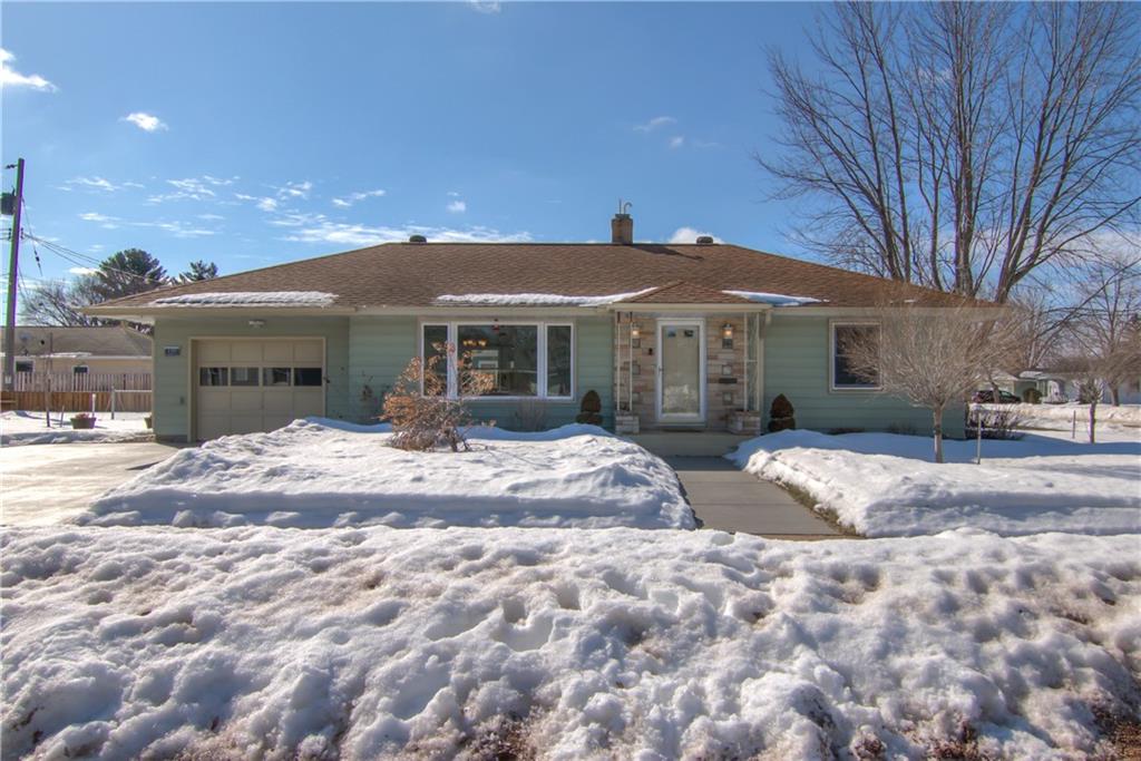 139 Viking Place Property Photo 1
