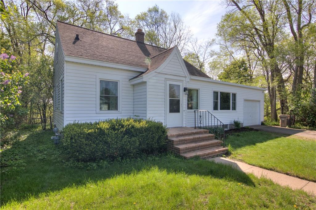 1907 7th Street Property Photo 1