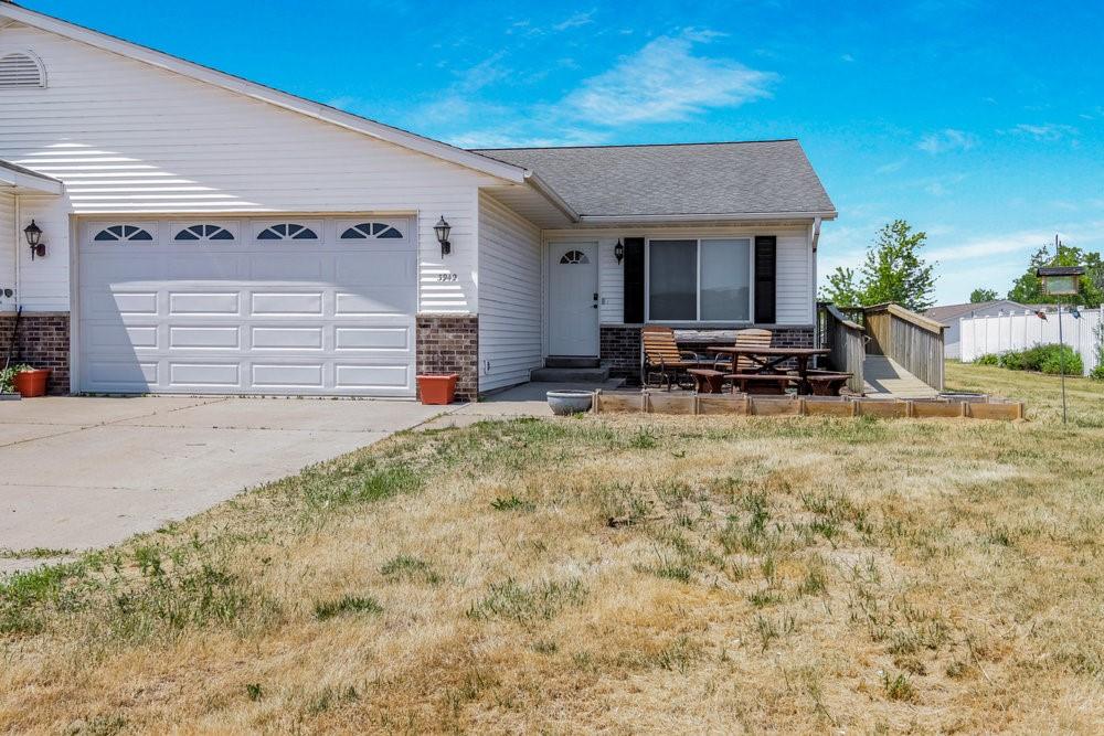 3942 139th Street Property Photo 1