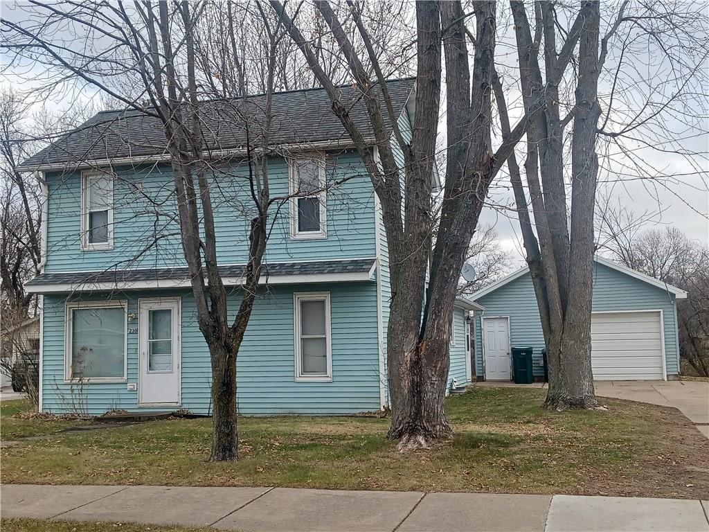 230 N Poplar Street Property Photo 1