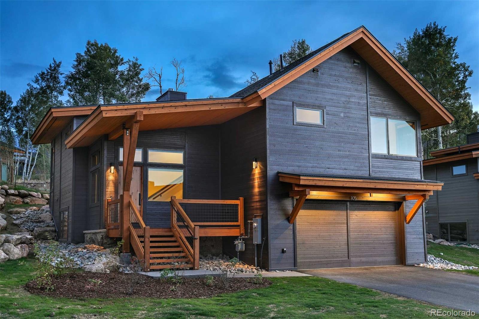 124 Vendette Road Property Photo 1