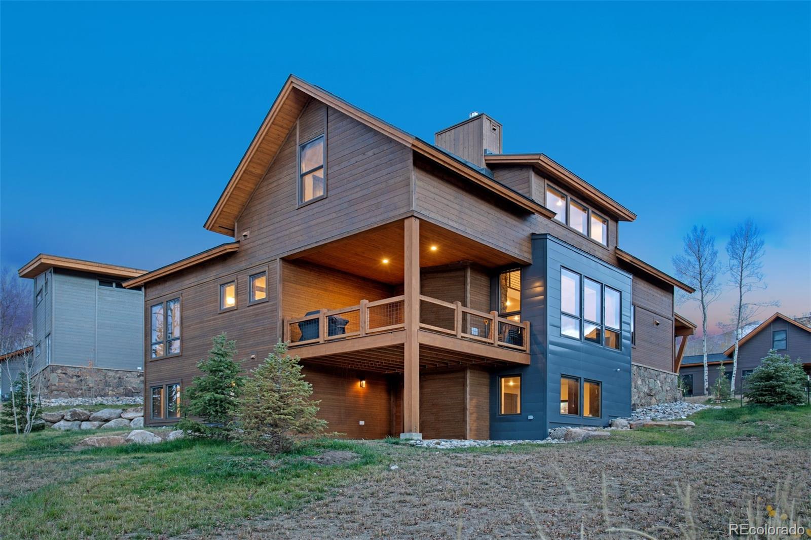 36 Vendette Point Property Photo 1