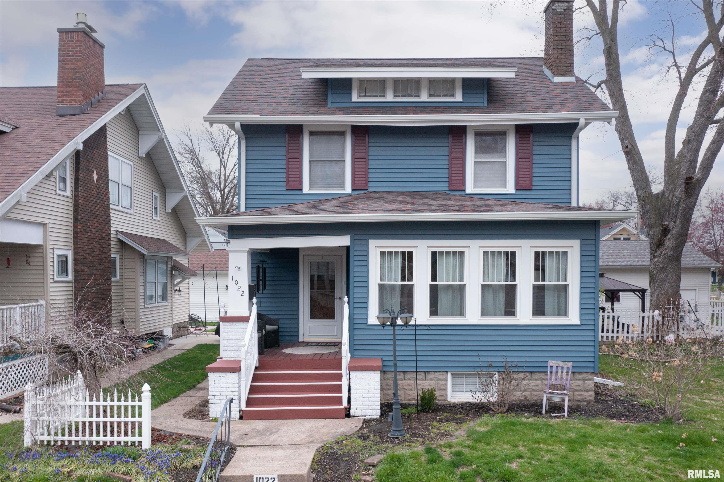 1022 E HIGH Street Property Photo 1