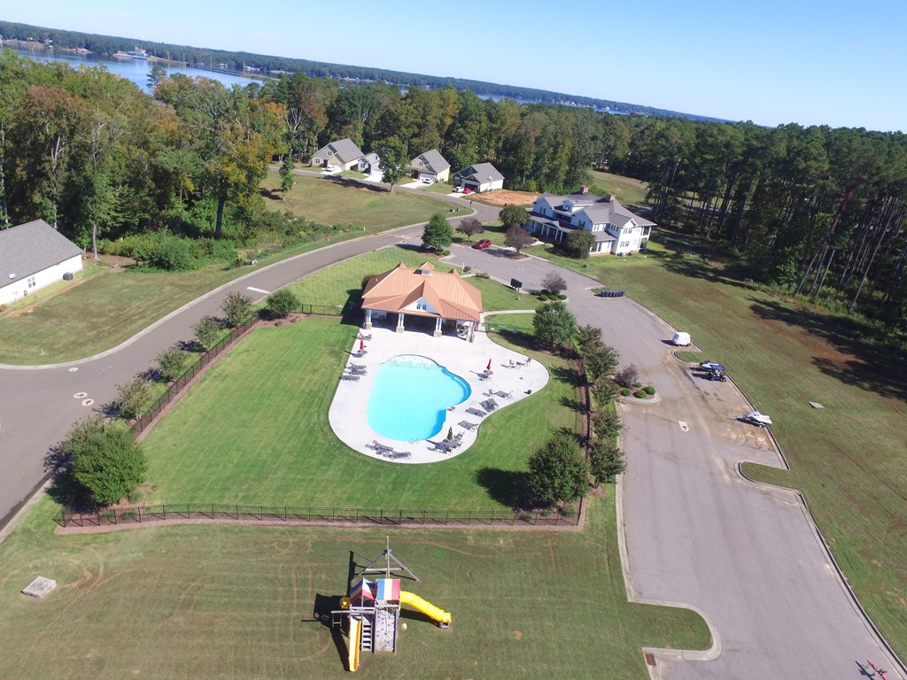 90 Syd's Bluff Property Photo 10