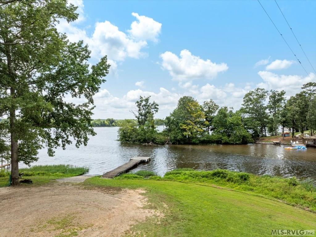 902 River Road Property Photo 13