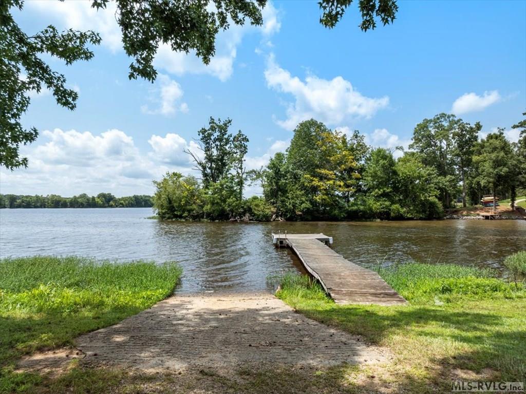 902 River Road Property Photo 17