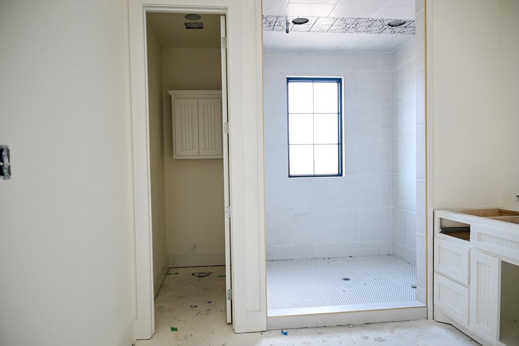 140 Spur Cross Drive Property Photo 36