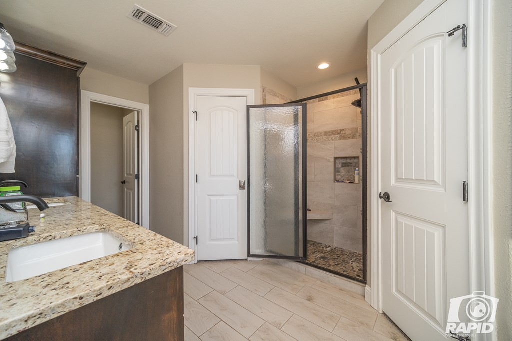 3537 Jaguar Trail Property Photo 14
