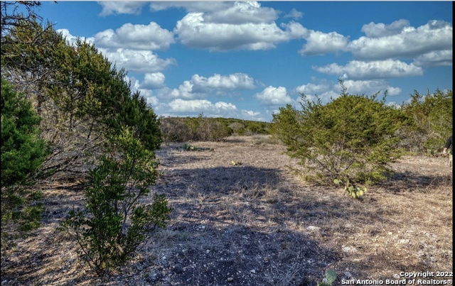 024 Leona Ranch Property Photo 4