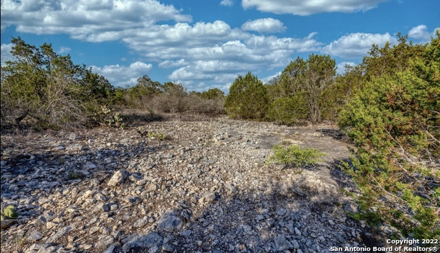 024 Leona Ranch Property Photo 9