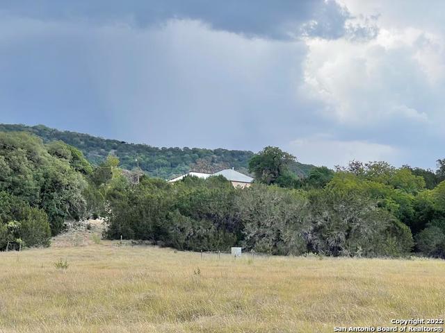 326 Rocky Creek Rd Property Photo 1