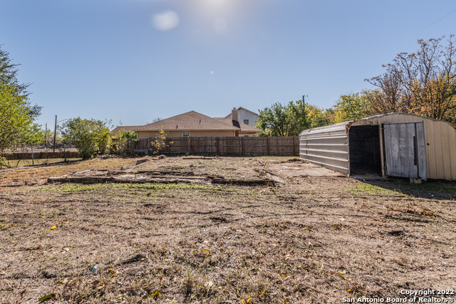 2217 Theodor Dr Property Photo 5