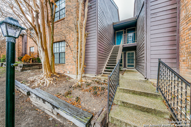 4212 Medical Dr Property Photo 3