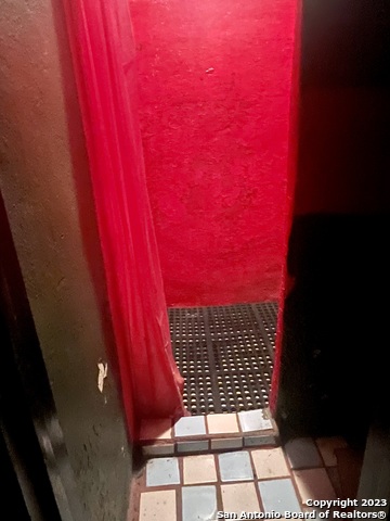 2522 Guadalupe St Property Photo 5