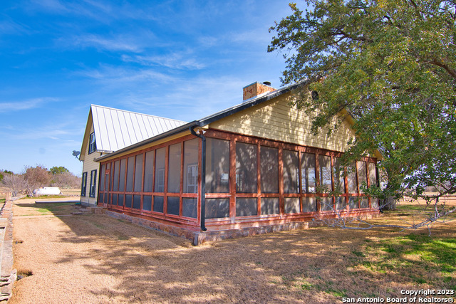19316 Ranch Road 1871 Property Photo 10