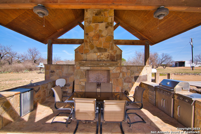 19316 Ranch Road 1871 Property Photo 13