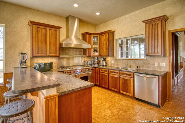 19316 Ranch Road 1871 Property Photo 26