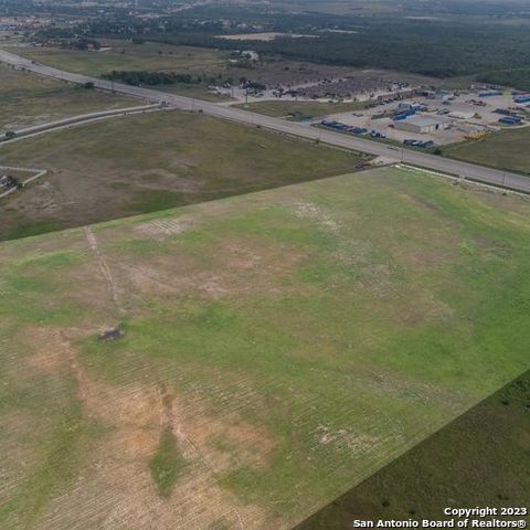 2560 Us-181 S Property Photo 2