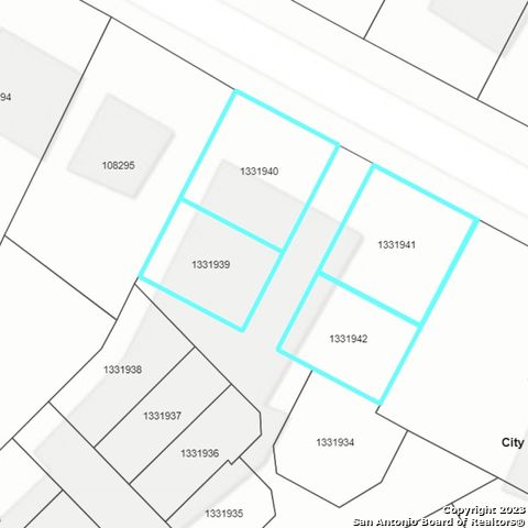 230 Vance St Property Photo 4