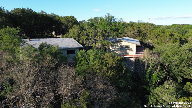1203 N Walnut Ave Property Photo