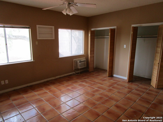 1203 N Walnut Ave Property Photo 24