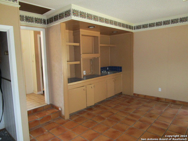 1203 N Walnut Ave Property Photo 25