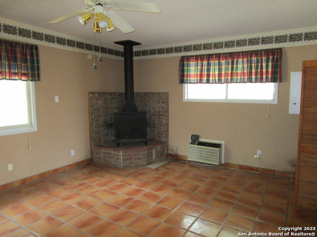 1203 N Walnut Ave Property Photo 26