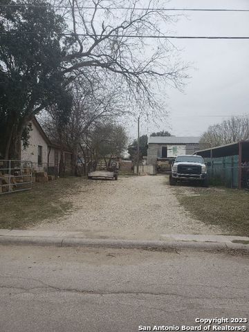 1334 Fenfield Ave Property Photo