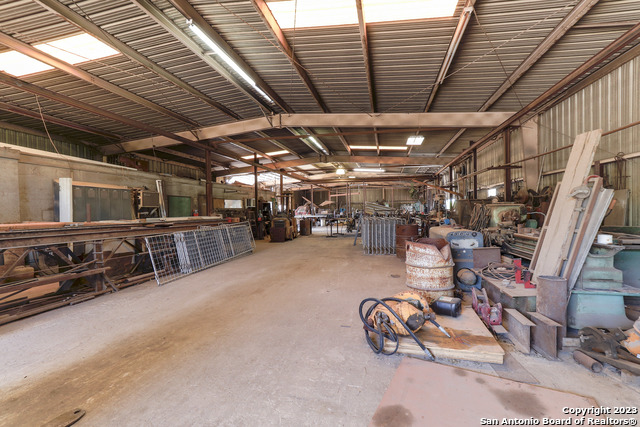 1538 N Highway 123 Property Photo 9