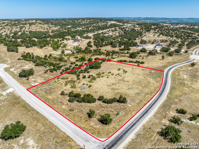 1496 Majestic Hills Dr Property Photo 1