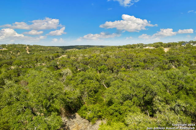 1472 Stahlman Way Property Photo 8