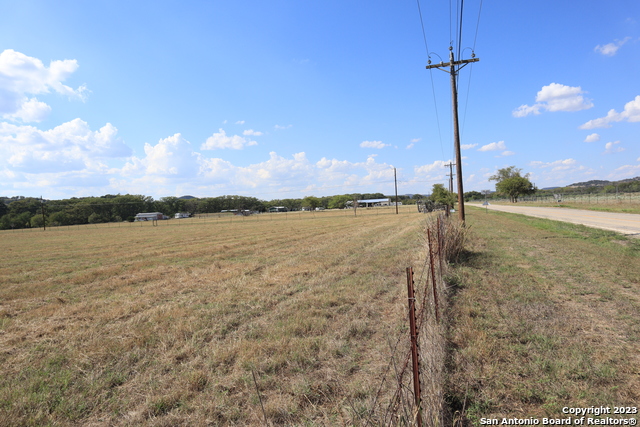 14919 Tx-16 N Property Photo 14