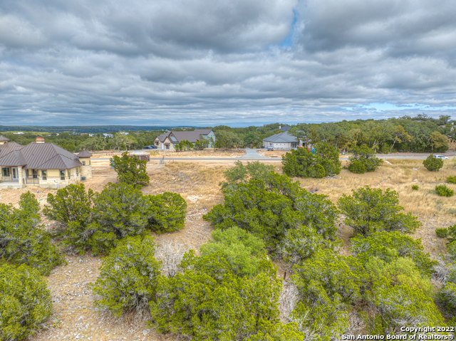 1213 Salt Lick Dr Property Photo 6