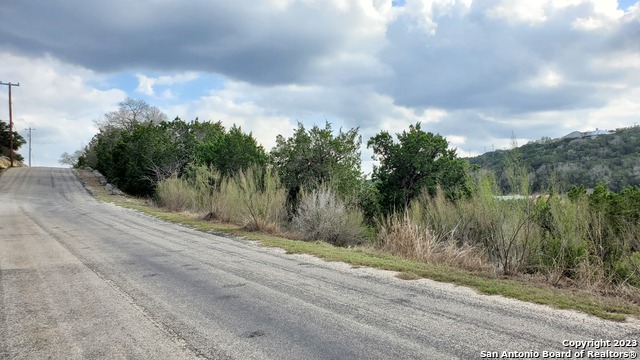 437 Private Road 1706 Property Photo