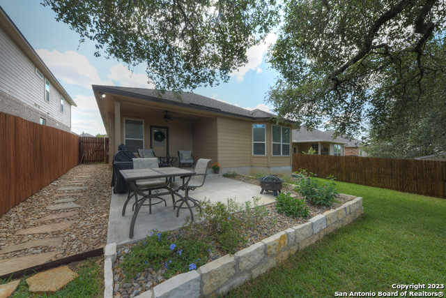 5947 Akin Pl Property Photo 1