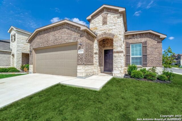 12103 Wagon Canyon Property Photo 1