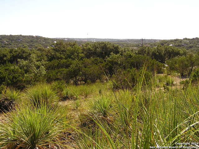 607 Solo St Property Photo 2