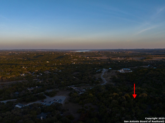 1491 Cypress Cove Rd Property Photo 3