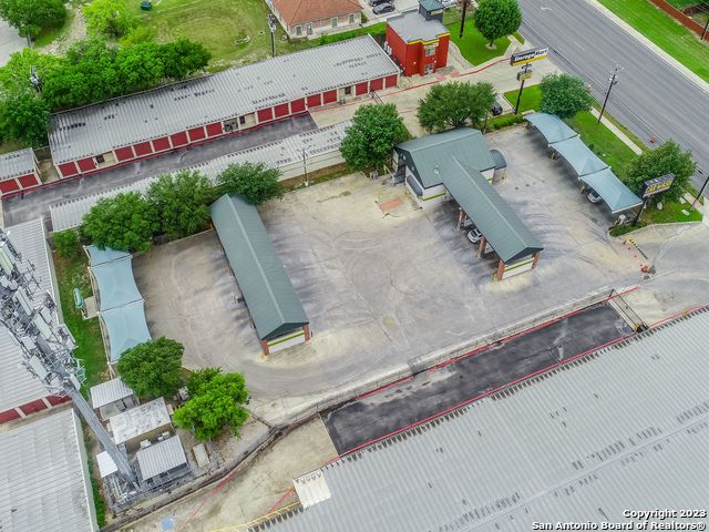9576 Potranco Rd Property Photo 7