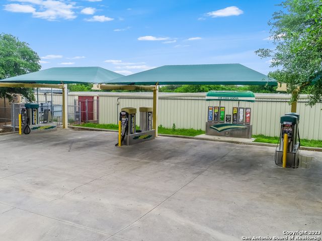 9576 Potranco Rd Property Photo 11